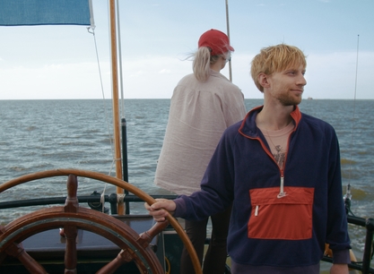 Lauwerszee gast aan het roer.jpg