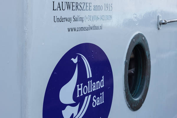 Zeilblog - Plastic expeditie op de Lauwerszee: schone manoeuvre voor de Waddenzee